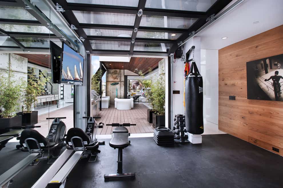 Garage gym