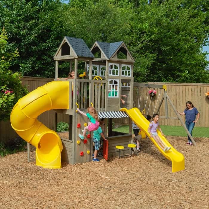 Kid Kraft playset