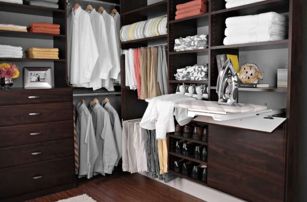 Custom closet