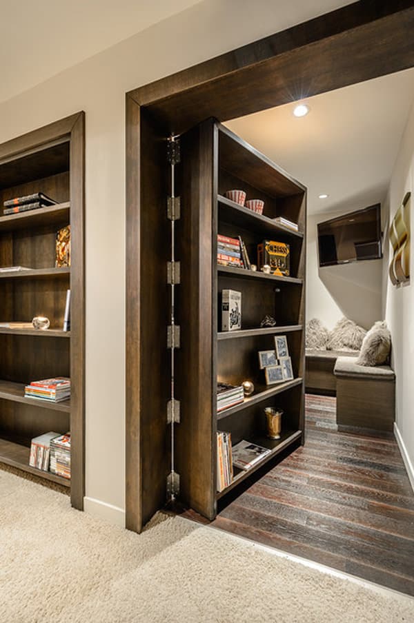 Couple discovers hidden bathroom during home renovation