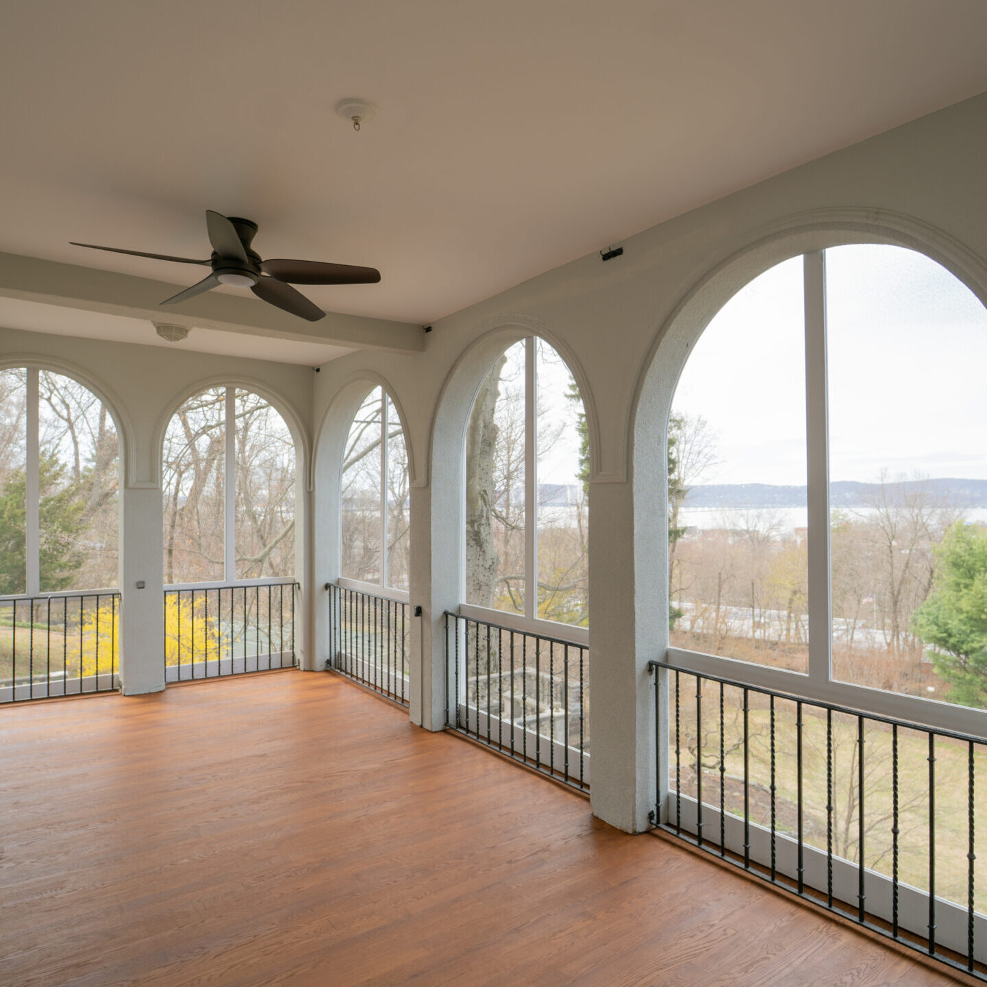 HomeSquare 10 scaled